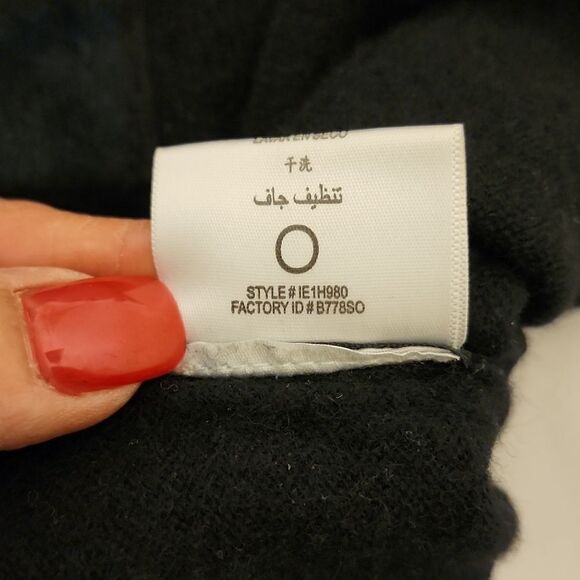 Bcbgmaxazria cashmere blouse size s - Picture 7 of 7